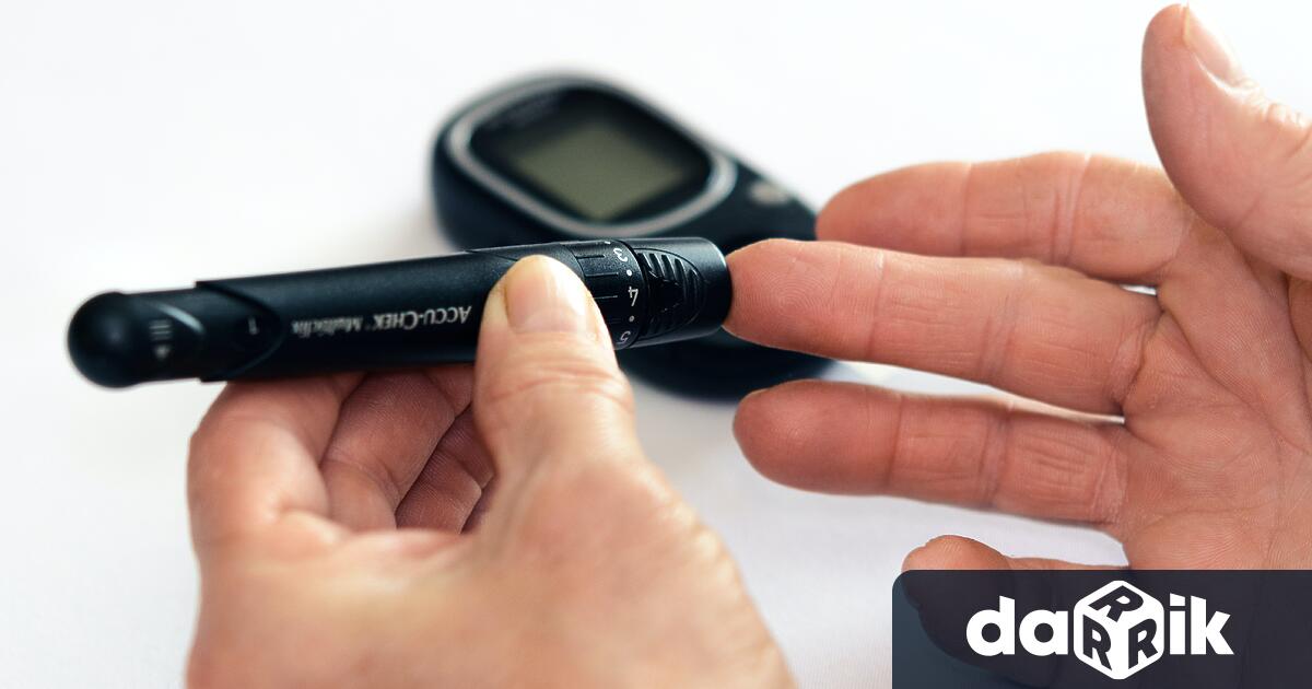 Недостигът на лекарстваза диабет продължава, съобщават пациенти. Институциите обаче твърдят,