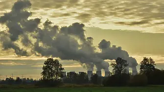 Въпреки обещанията: Светът продължава да изгражда електроцентрали на въглища