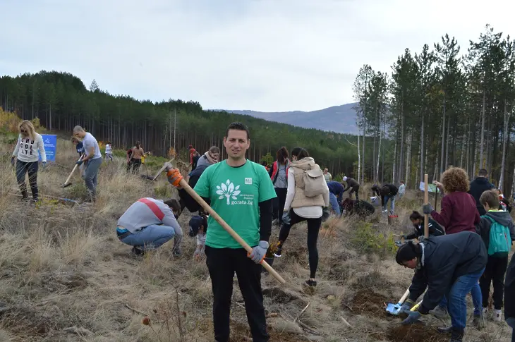 12 500 дръвчета ще дари в Русе Гората.бг