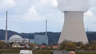 Париж към Берлин: Престанете да се борите с ядрената енергетика и помогнете за спасяването на планетата