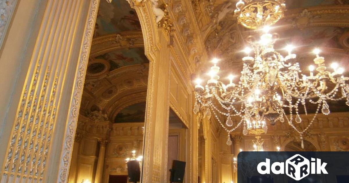 Днешният ден 15 ти април е обявенза Световен ден на културата