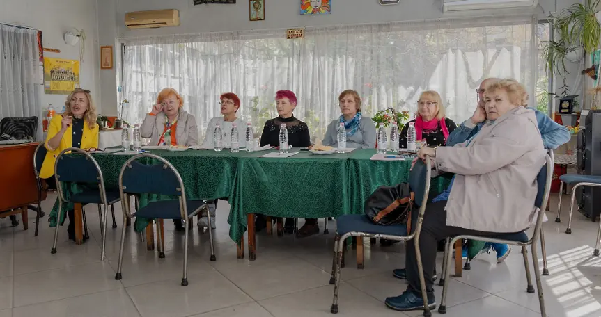 Пловдивските пенсионери ще творят изкуство и ще се обучават в дигитални умения
