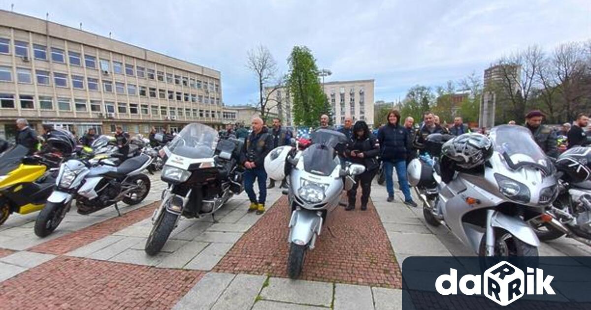 От Пътна полиция при ОДМВР Габрово призовават мотористите да