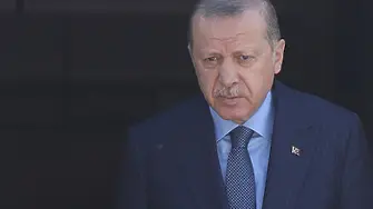 Ердоган прекъсна телевизионно интервю заради неразположение