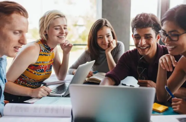 Отбелязваме Деня на младежката солидарност