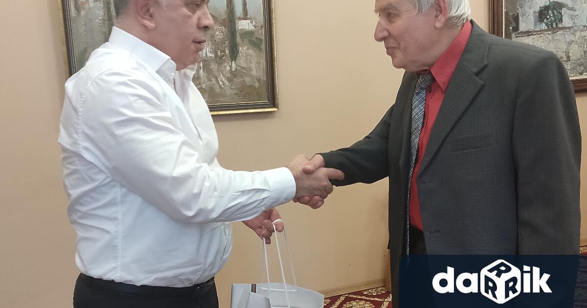 Кметът Стефан Радев проведе среща с Теодосий Теодосиев – Тео