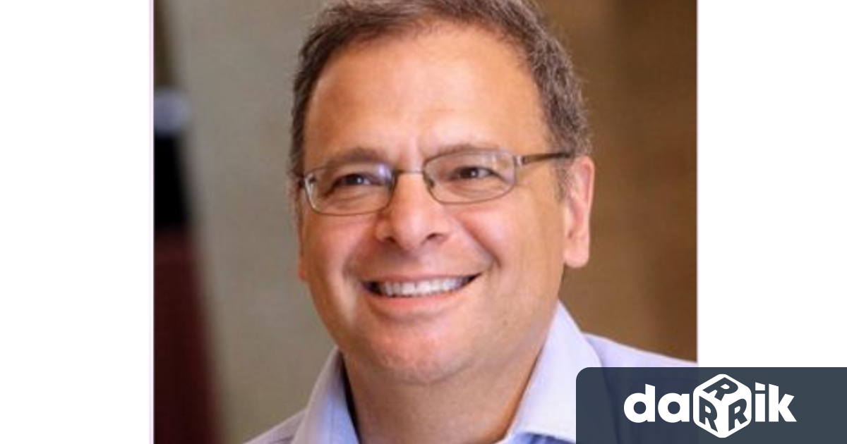 Юлиан Попов е старши съветник на Европейската фондация за климата