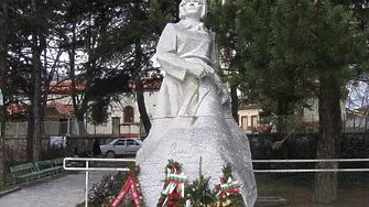 Велинград се прекланя пред паметта на Вела Пеева
