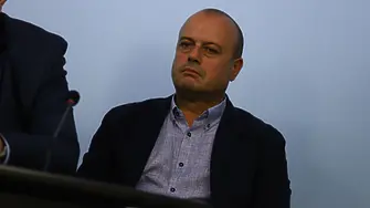 БСП и Гълъб Донев в спор за назначенията и уволненията в държавната администрация
