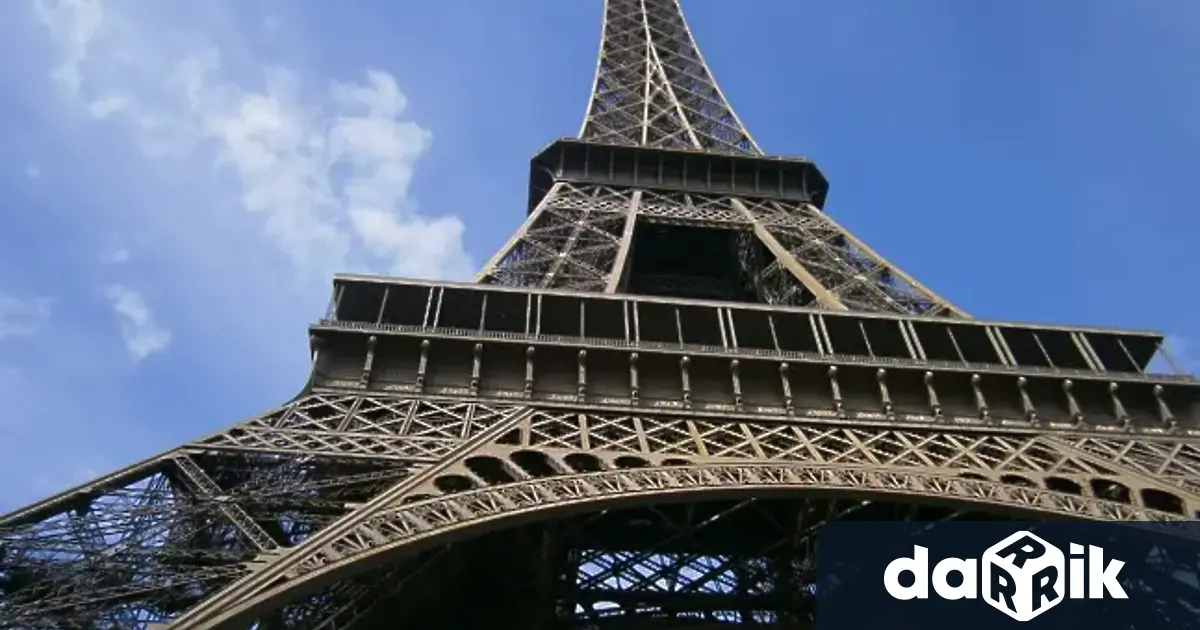 Официално Айфеловата кула във френската столица Париже отворена за посещения