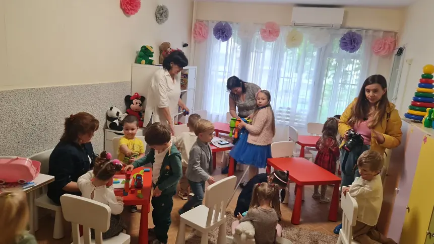 Трети център за деца на украински бежанци заработи в Пловдив