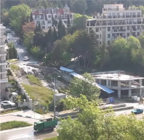 ВиК обясни причините за поредната авария във Варна (СНИМКИ)