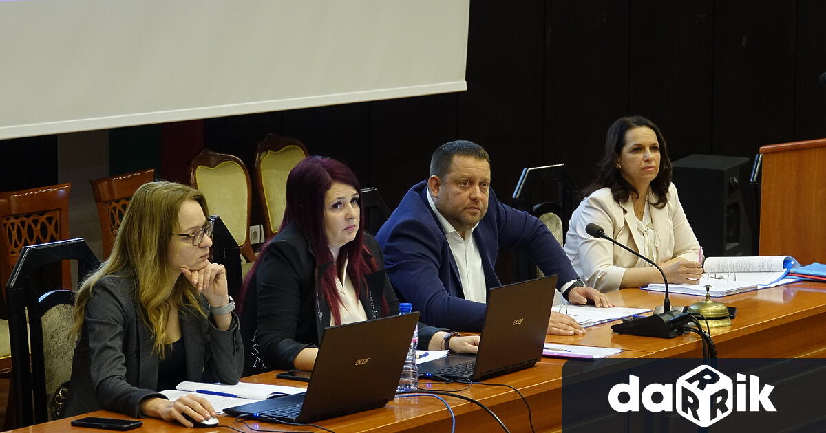 Местният парламент във Варна одобри бюджетните разчети и лимити, които