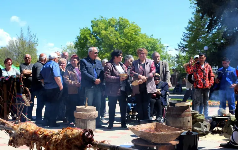   Стотици гости събра фестивала „Стани част от МИГ-А“ в Камено