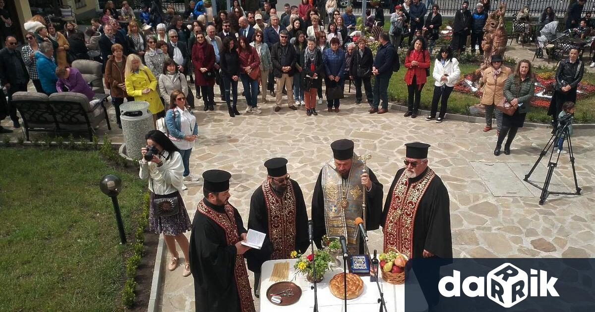 Обновеният Етнографски музей в Бургас отвори врати днес с официална