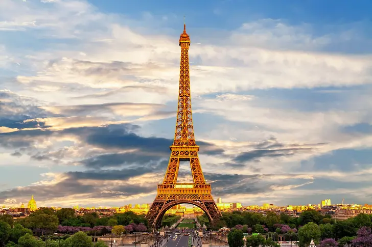 30 важни неща, които трябва да знаете, преди да потеглите към Франция