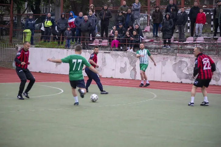 Стартира XXII общински турнир по футбол на малки врати в Мездра
