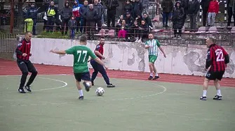 Стартира XXII общински турнир по футбол на малки врати в Мездра