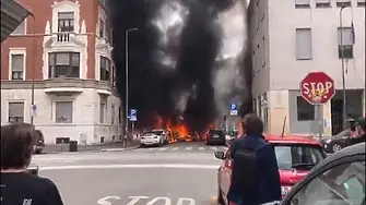 Експлозия в центъра на Милано (видео)