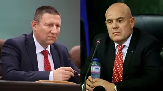 Очаква се Гешев официално да поиска отстраняването на Борислав Сарафов