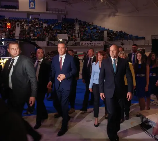 Откриха зала „Арена“! Президентът: Защото Бургас заслужава  