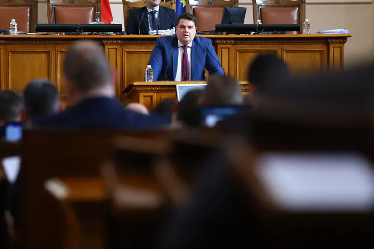 Стою Стоев бе избран за председател на правната комисия