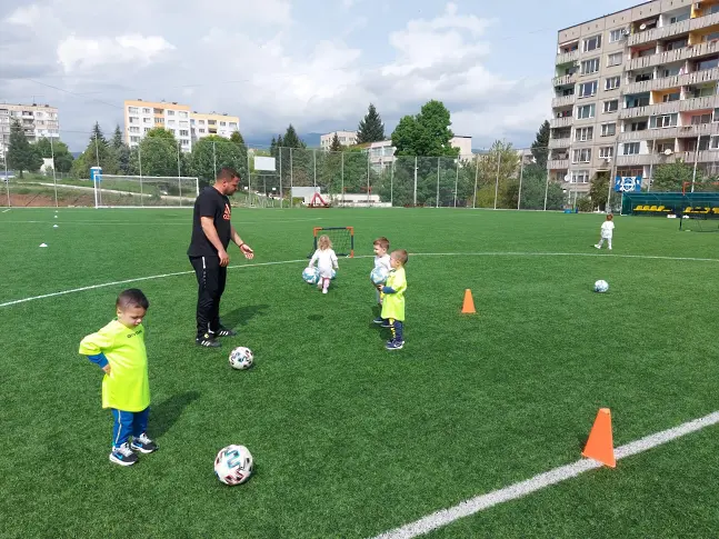 Децата от група Кокиче отбелязаха Деня на спорта