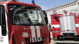 Късо съединение в сградата на общината във Велико Търново, има пострадали