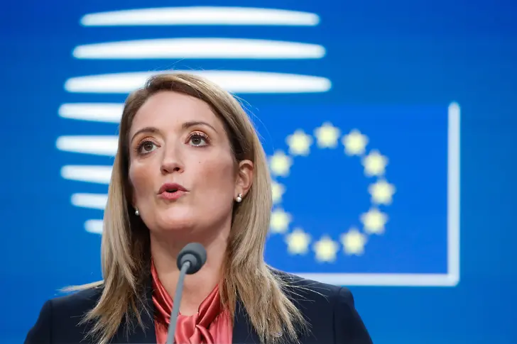 Председателката на ЕП осъди вандалската проява срещу Дома на Европа в София