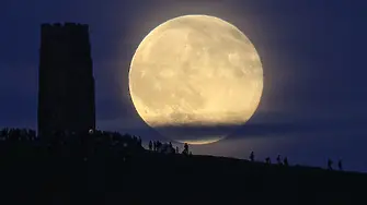Кога ще можете да видите Луната в сиянието на Да Винчи