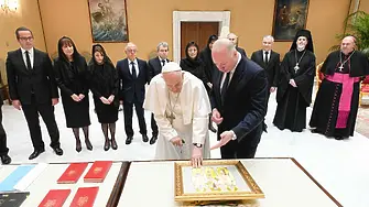 Папа Франциск: Поздравявам Ви за това, че, въпреки че сте толкова различни, сте заедно в името на Вашата страна България