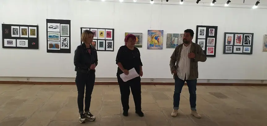 Жеравна посрещна „Медвен през погледа на художниците любители“ 