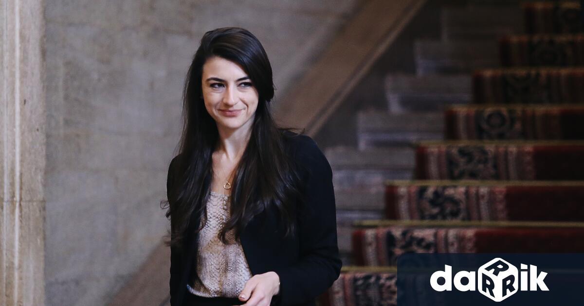 Промяна в прокуратурата е необходима защото не може да има