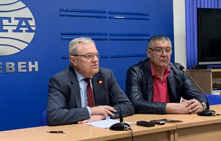 Румен Петков: Посегателството върху сградата на ЕК в София е вандалски акт, който трябва да получи заслуженото