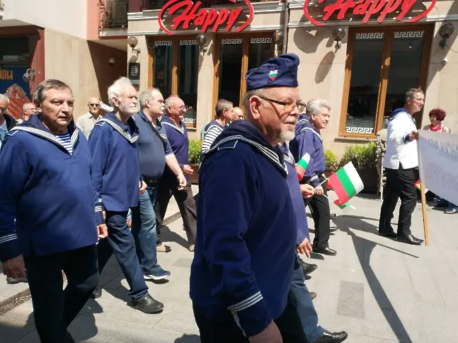 Бургас чества 24 май!