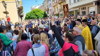 Многохиляден Пловдив празнува Деня на българската просвета и култура и на славянската писменост (видео)