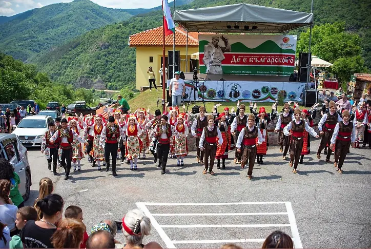 Утре започва XVII Национален фолклорен събор „Де е българското“