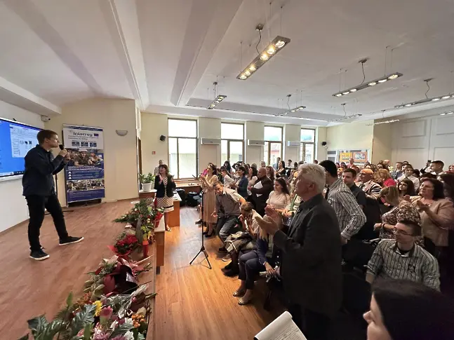 В РУО Враца връчиха ежегодните отличия на Министерството на образованието и науката