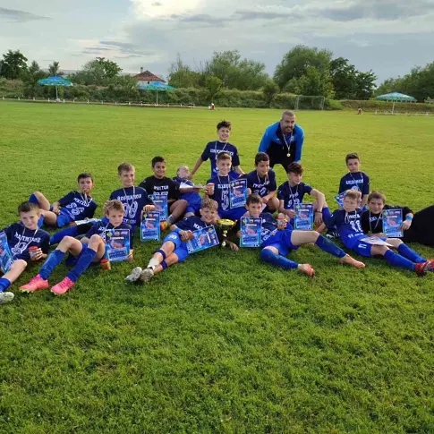 Децата на ФК Кюстендил, родени 2011 г. вдигнаха Купата на футболния турнир в Житница