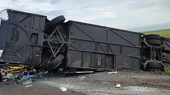 Пострадалите от катастрофиралия автобус край Бургас са в стабилно състояние 