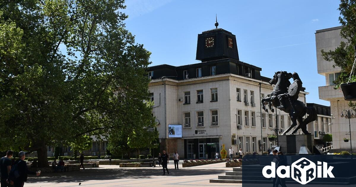 Общинският съвет в Ловеч откри процедура за определяне на 37