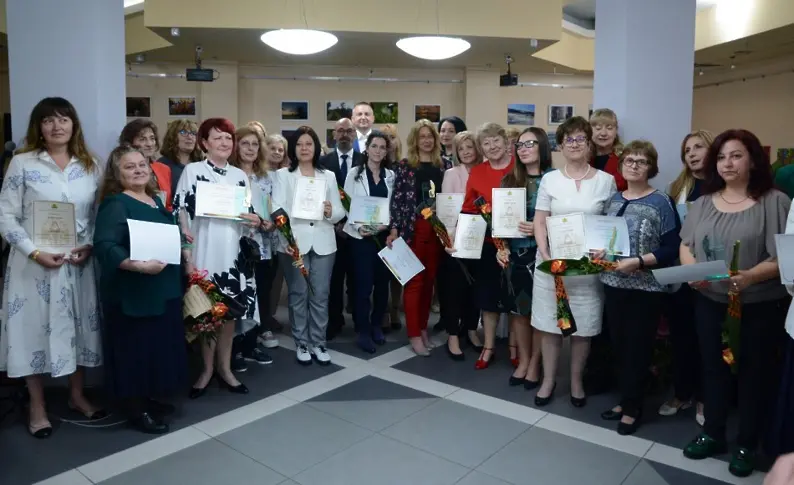 Учители от Варна получиха националната награда „Неофит Рилски”