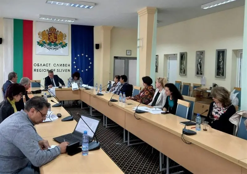 Обсъдиха Стратегията за равенство, приобщаване и участие на ромите в Сливенско