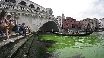 Откриха причината за зеления цвят на венецианския канал
