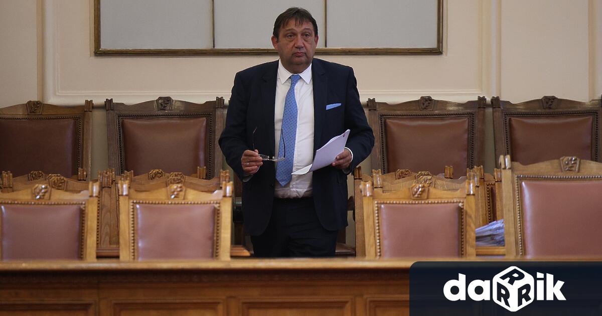 Регионалният министър Иван Шишков е внесъл промени в Закона за