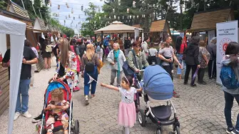 Послания за мир отправиха общностите в Пловдив по време на празниците за децата, организирани от фондация „Заедно“