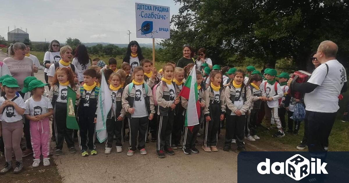Над 500 възпитаници от детски градини във Враца и НУ