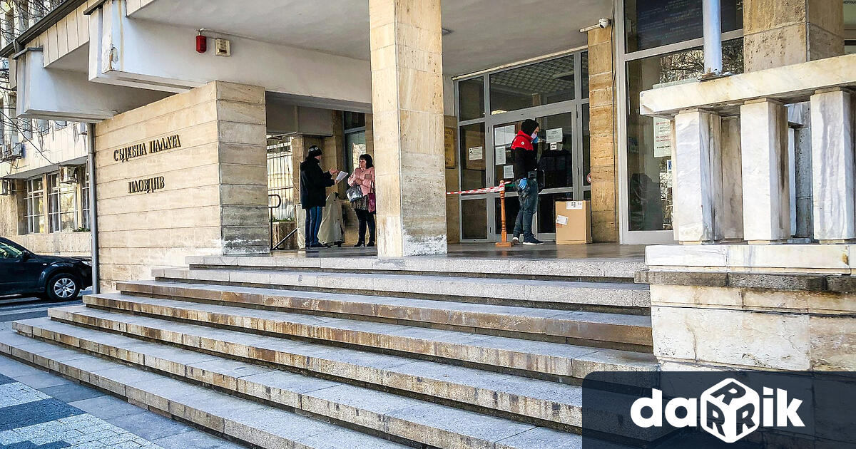 Пловдивският апелативен съд остави в ареста 19 годишния младеж от град