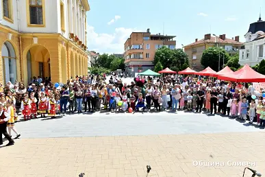 Забавленията за децата в Сливен продължават  