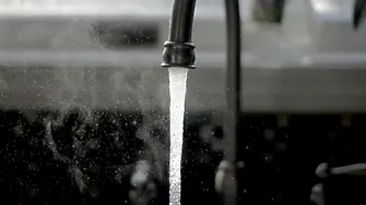 Питейната вода в Добрич е с влошено качество, показват взетите проби